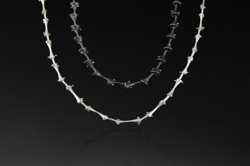 Trumpeted Link Necklace