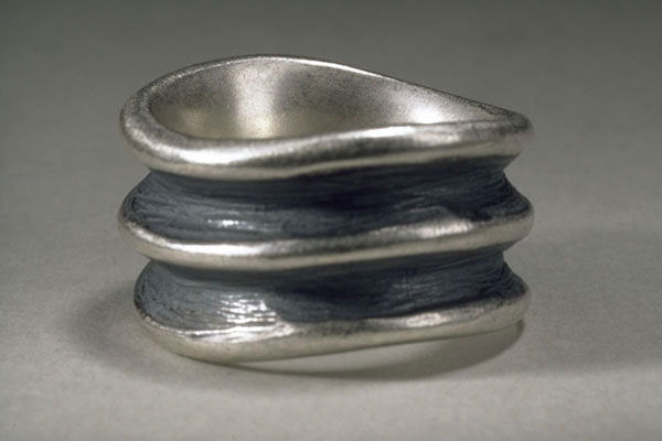Two Row Horn Ring